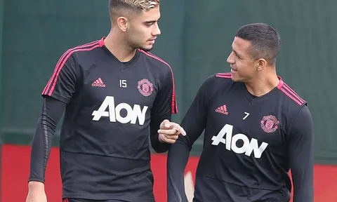 Đây, 2 cái tên có nguy cơ rời Man Utd ngay trong tháng Giêng