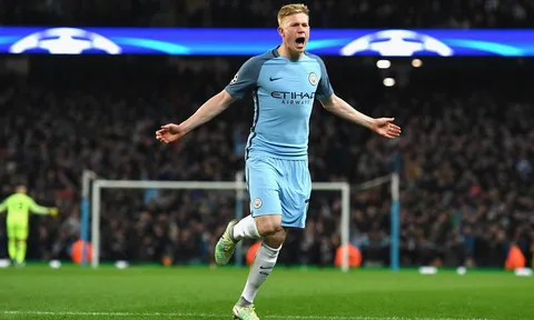 De Bruyne đang học làm… “Chí Phèo”?