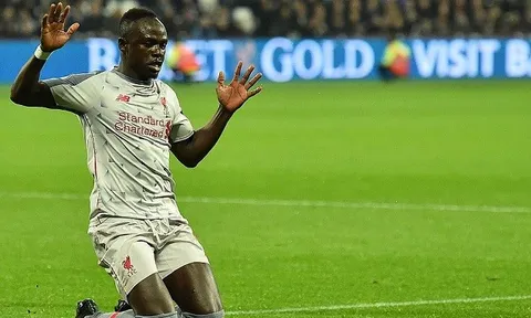 Đêm qua, chỉ có một cầu thủ này của Liverpool nỗ lực tận cùng
