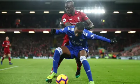 Đêm qua, Leicester đá chẳng khác gì Man City