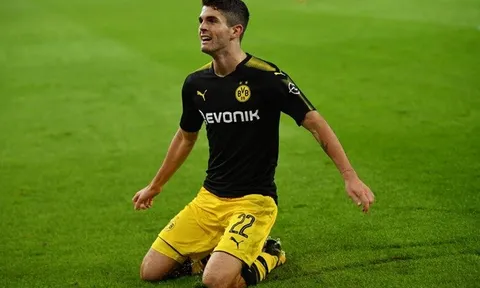 Dembele mới của Dortmund hơn cả Ronaldo và Messi