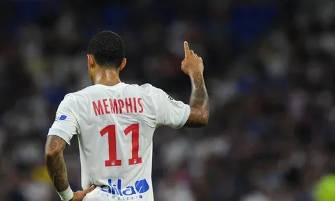 Depay lại bừng sáng, Lyon thổi lửa vào gáy Monaco