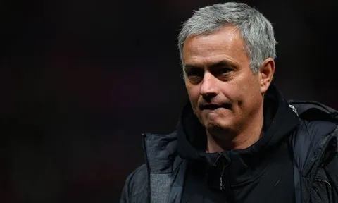 Mourinho mạnh tay "thanh trừng" hàng loạt sao MU