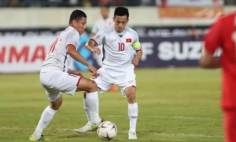 Đội hình Việt Nam vs Philippines: Văn Quyết đá cặp Công Phượng