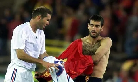 ĐHTB 11 chiến lược gia tham dự Champions League khi còn là cầu thủ