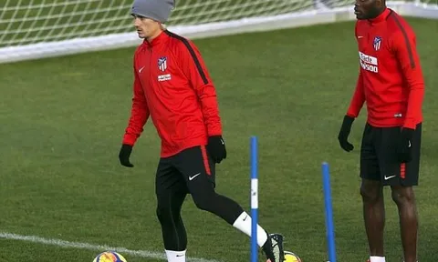 Diego Simeone hé lộ tương lai bản thân và Griezmann trước derby