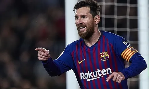 Điểm nhấn Barca 3-0 Levante: Messi lại lập kỷ lục; Barca dùng cầu thủ sai luật?