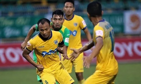 Điểm tin bóng đá Việt Nam tối 24/09: FLC Thanh Hóa đòi lại ngôi đầu