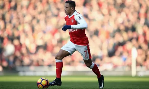 Điểm tin chiều 18/11: Barca đổi người với Liverpool; Sanchez suýt bị đánh