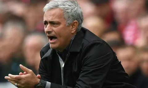Điểm tin sáng 12/12: Van Gaal chê bai Mourinho; M.U hỏi mua "Ashley Cole 2.0"