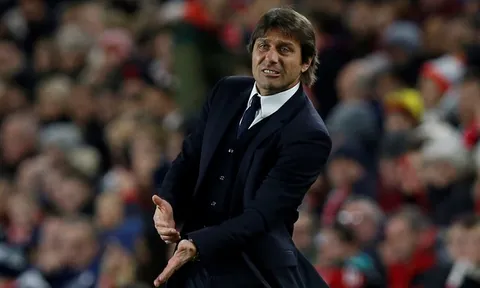 Điểm tin sáng 26/08: Man Utd quyết mua hậu vệ trái Celtic, Conte 'cầu cứu' Chelsea