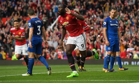 Điểm tin tối 18/09: Đè bẹp Everton, M.U vẫn bị chê; PSG một lúc bán 5 ngôi sao