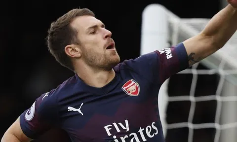 Điểm tin tối 18/11: Sao M.U chất vấn Mourinho; Juventus tung chiêu độc lấy Ramsey