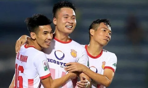 Học trò thầy Park nói gì khi giúp đội nhà ở lại V-League 2018?