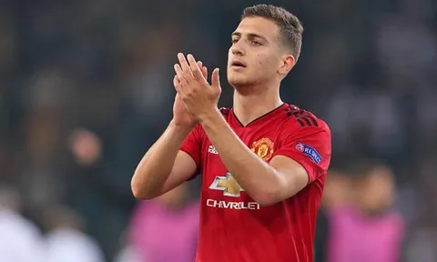 "Luke Shaw và Diogo Dalot có kém gì Robertson và Alexander-Arnold?"