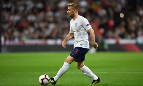 Trước khi rời sân, Luke Shaw đã khiến đồng đội phải hổ thẹn vì điều này
