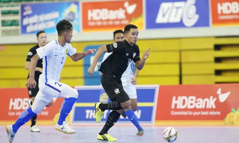 Giải futsal Đông Nam Á 2017: Đánh bại Malaysia 6-3, Thái Lan toàn thắng vào bán kết