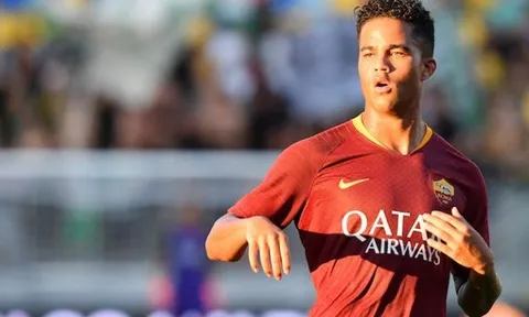 Đây, lý do Justin Kluivert chọn AS Roma thay vì đến M.U