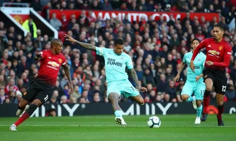 Thua liền 2 trái, MU xác lập cột mốc tệ hại nhất ở Old Trafford