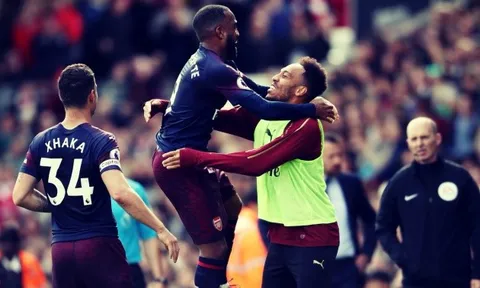 Fan Arsenal 'dậy sóng' với pha ăn mừng của Lacazette trước Fulham
