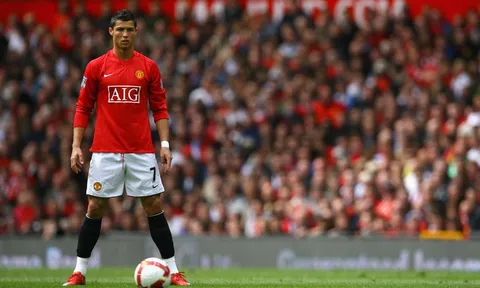 Đoạt QBV, Ronaldo không quên Man Utd