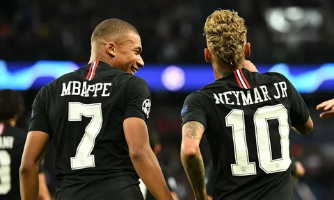 Đội hình 11 cầu thủ đắt giá nhất: Song sát PSG "cân" cả thế giới