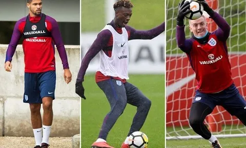 Đội hình Anh gặp Đức chơi ít hơn Rooney 18 trận