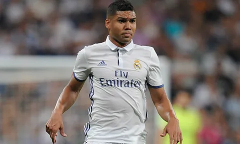Đội hình cực mạnh bị QBV 2017 quay lưng: Dấu hỏi Azpilicueta, Casemiro
