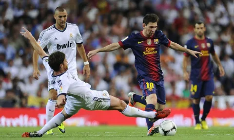 ĐỐI THOẠI cùng Xabi Alonso: Chặn Messi, tôi phải dùng thủ đoạn đê hèn