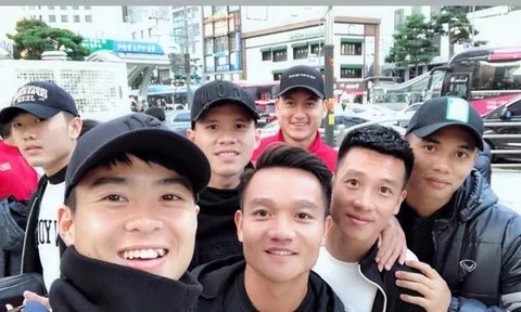 Hotboy ĐT Việt Nam "giải ngố" ở Seoul