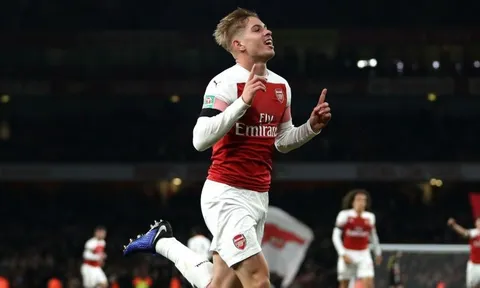 Đón sao Barcelona, Arsenal cũng nói lời chia tay với "Bergkamp mới"