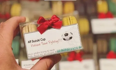 Đồng đội cũ của Xuân Trường gửi quà động viên ĐTVN trước thềm AFF Cup