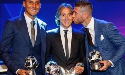 Đồng đội tại Real ủng hộ Modric giành "Quả bóng vàng"