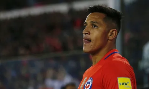 Đồng đội xác nhận Sanchez "suy sụp" vì Arsenal