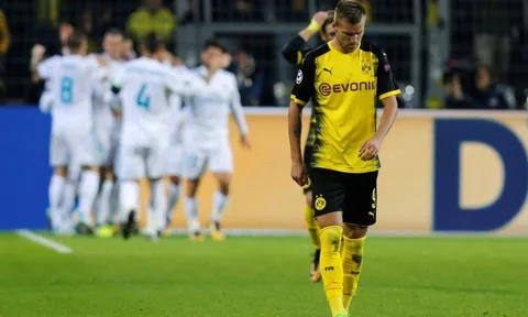 Dư âm Champions League: Niềm tự hào nước Đức lụn bại