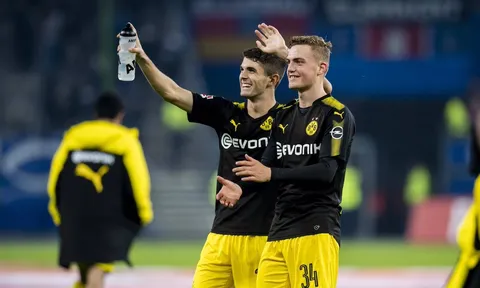 "Đạn bắn không thủng", Dortmund vô đối toàn cõi châu Âu