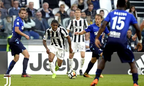 Douglas Costa thể hiện ra sao trước Lazio?