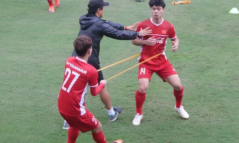 Điểm tin bóng đá Việt Nam tối 28/10: Công Phượng và đồng đội tích cực chuẩn bị cho trận giao hữu cuối cùng