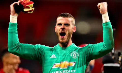 Dubai biến De Gea thành 'thần thánh', Man United quật cường đánh bại Tottenham