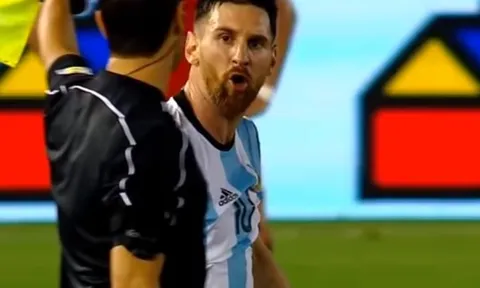 Được gặp Messi, các CĐV bất chấp tất cả