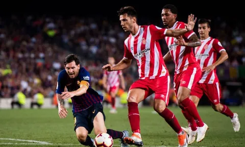 Đứt mạch toàn thắng, Messi 'hỏi tội' người này đầu tiên