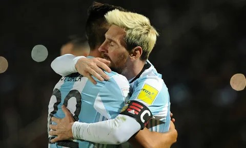 Dybala thừa nhận không thích khi chơi cùng Messi?