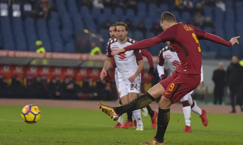 Dzeko sút hỏng penalty, Roma dừng bước tại Coppa Italia