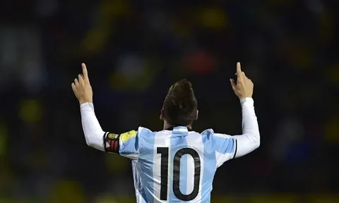 Ecuador - Argentina: Những thông tin thú vị trong ngày Messi 'cứu rỗi' xứ Tango