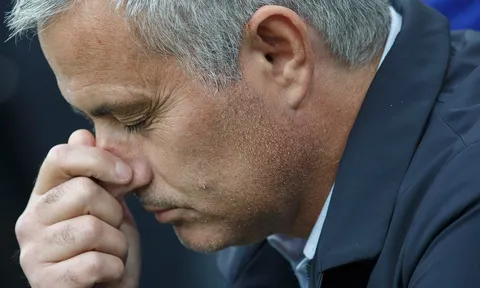Ed Woodward, Mourinho và "chiếc bánh chưng... cá United"