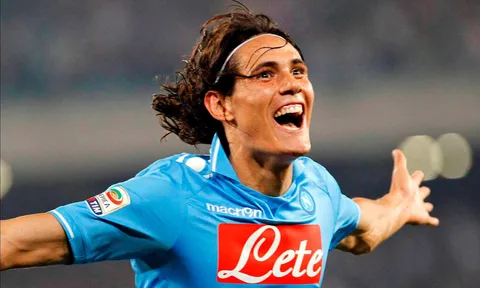 Edinson Cavani từng hay đến mức nào tại Napoli?