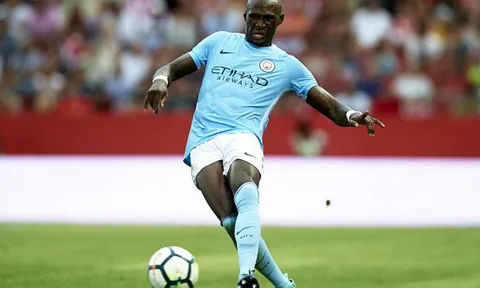 Eliaquim Mangala liệu có thể thay John Stones?