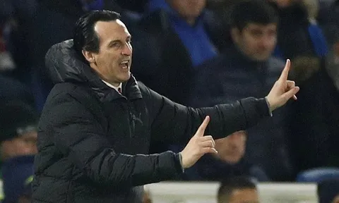 "Emery-ball" đối diện với thử thách cực đại ở Anfield