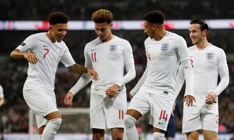 Fan Man Utd háo hức chào đón người đá cặp hoàn hảo với Lingard