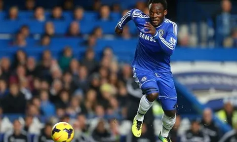 Essien đưa ra lời khuyên tương lai với "Ramsey 2.0"